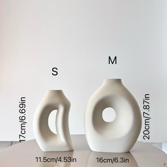 Zumi's 2-Piece Set of Sun and Moon Matching Vases