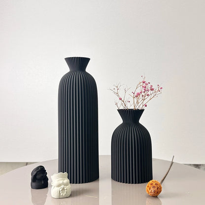 Zumi's 2-Piece Set of Wavy Art Dry Vase