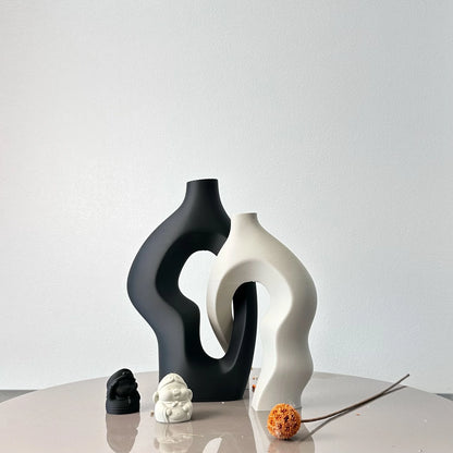 Zumi's 2-Piece Set Twisty Artistic Vases