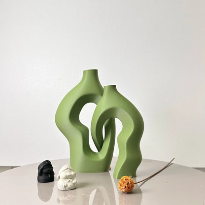 Zumi's 2-Piece Set Twisty Artistic Vases