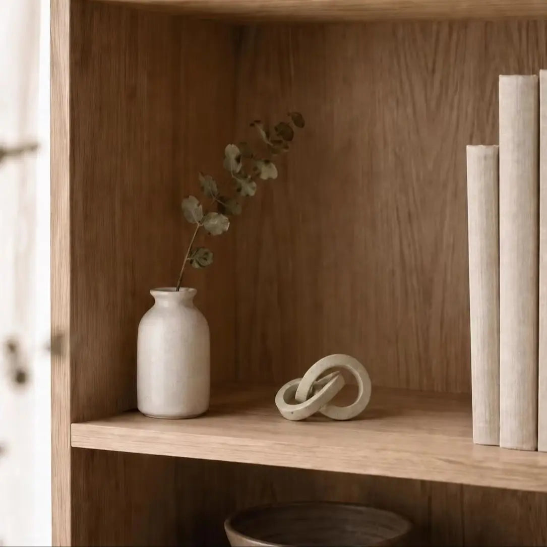 Zumi's Artistic Knot Minimalist