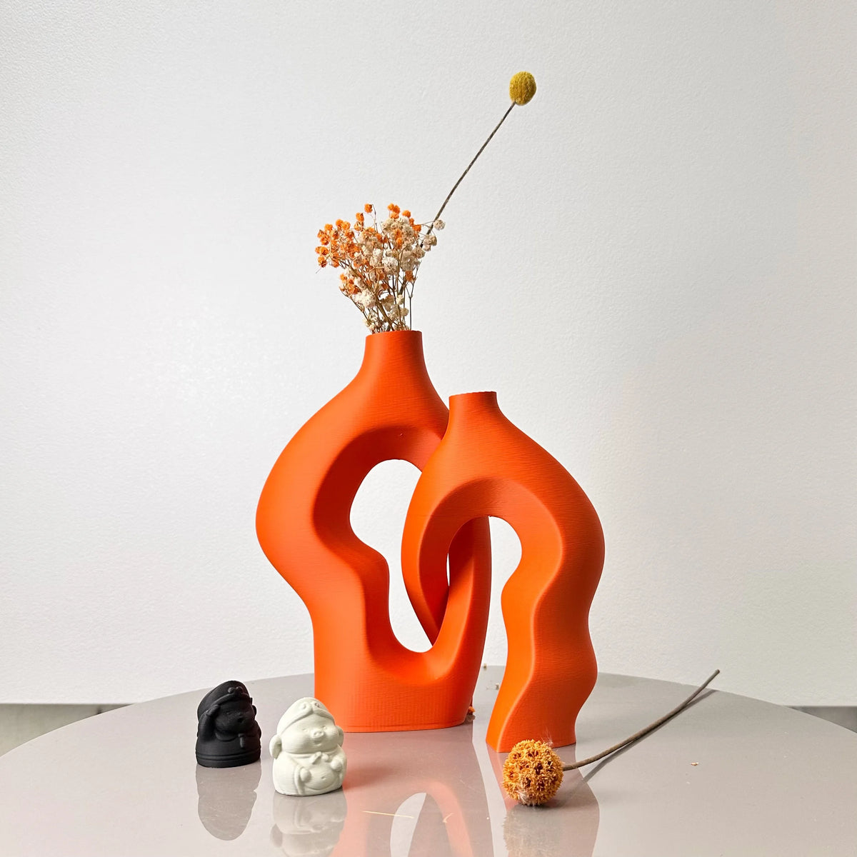 Zumi's 2-Piece Set Twisty Artistic Vases