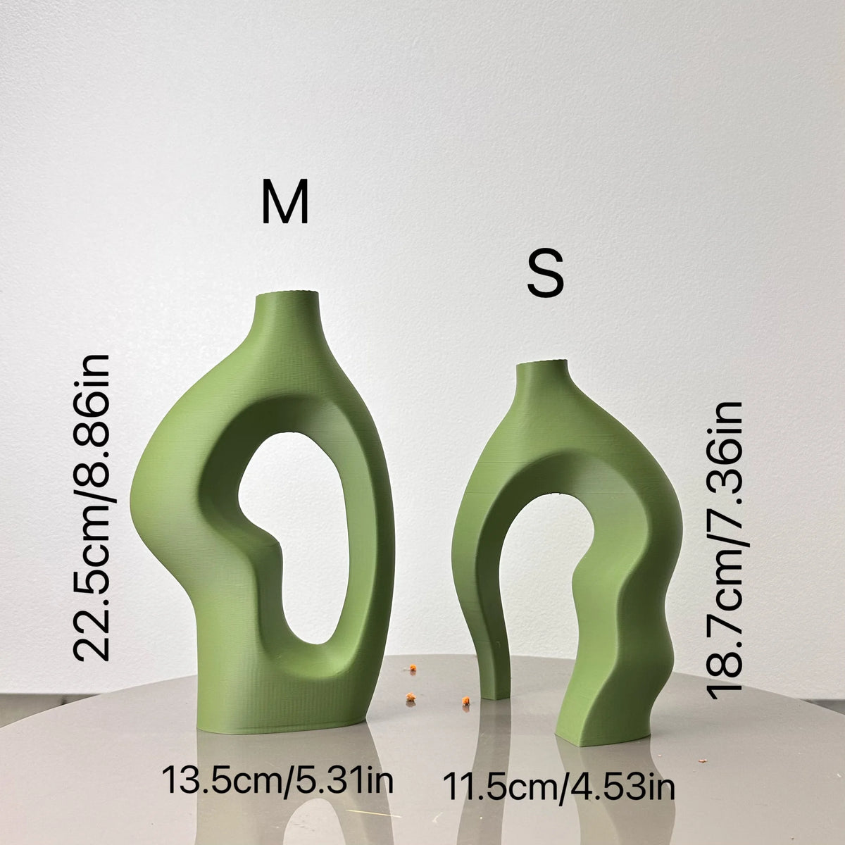 Zumi's 2-Piece Set Twisty Artistic Vases