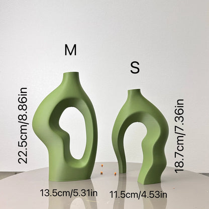 Zumi's 2-Piece Set Twisty Artistic Vases