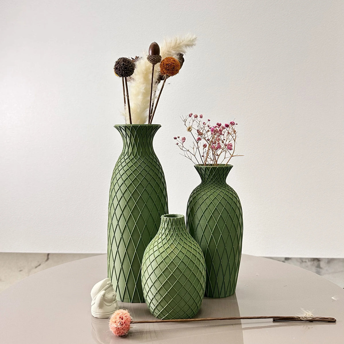 Zumi's 3-Piece Set of Spider Web Textured Vase