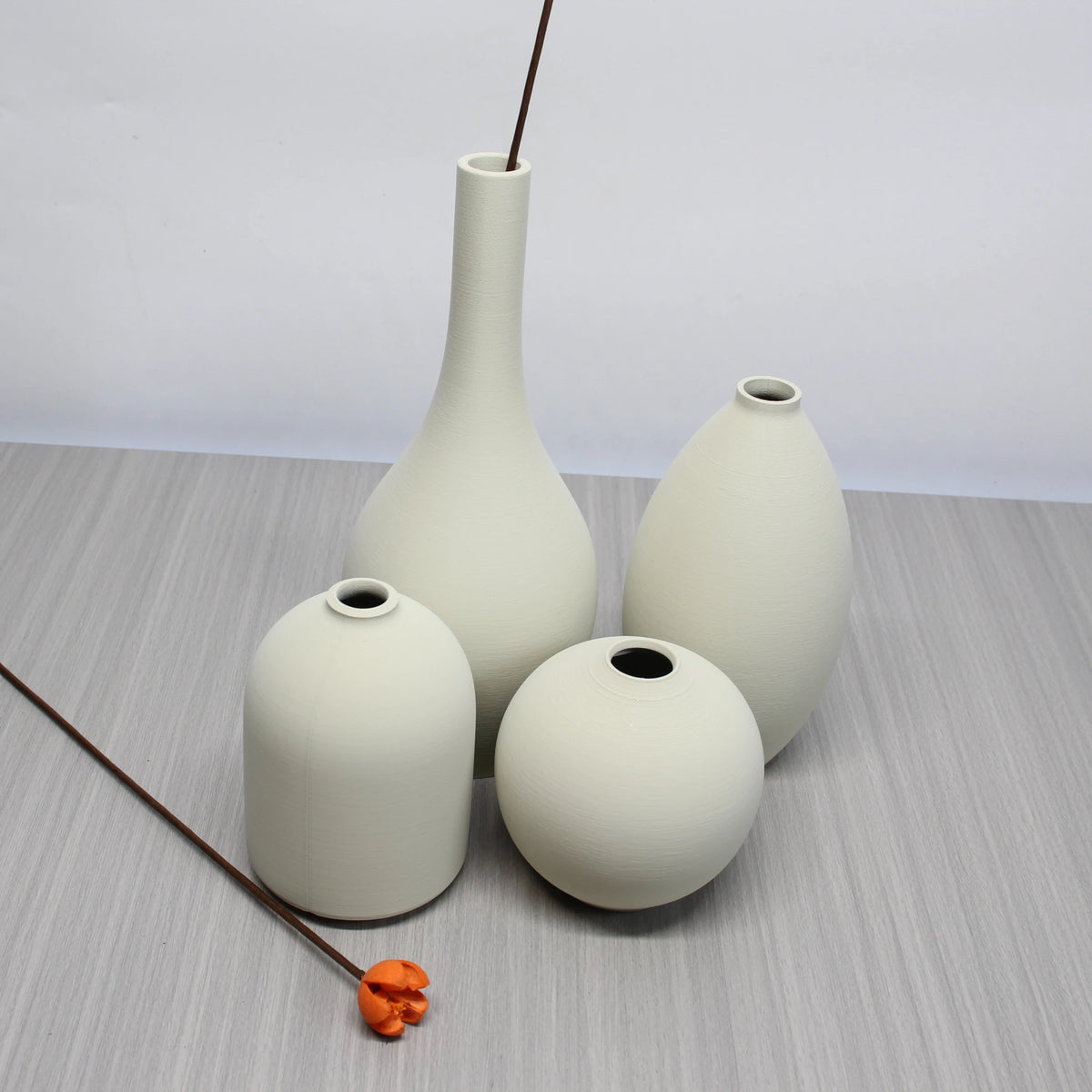 Zumi's 4-Piece Minimalist Art Vase