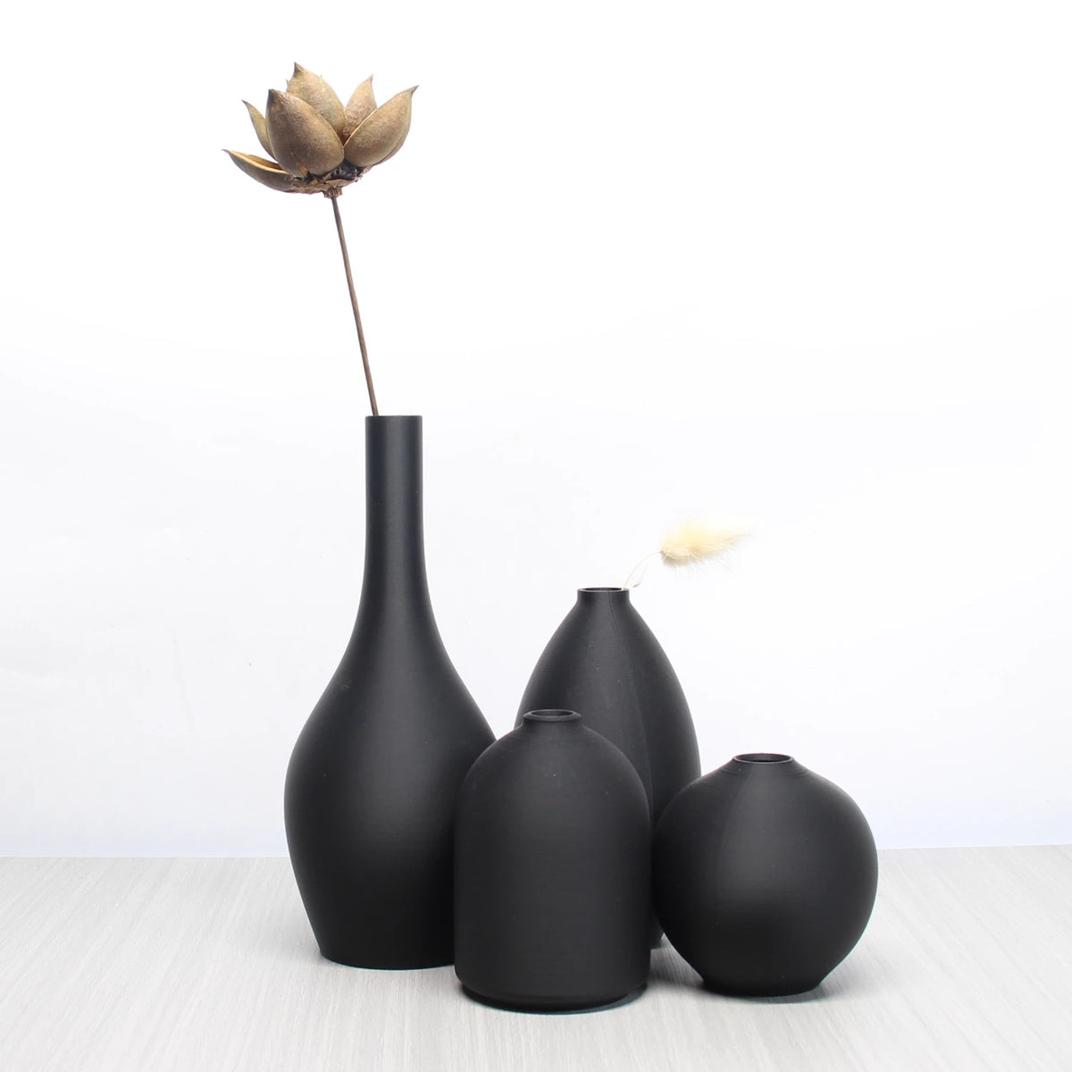 Zumi's 4-Piece Minimalist Art Vase