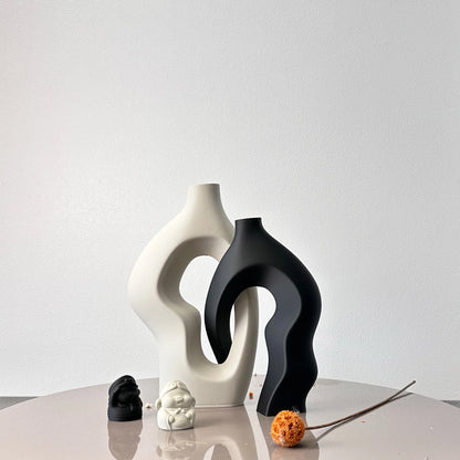 Zumi's 2-Piece Set Twisty Artistic Vases