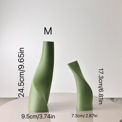 Zumi's 2-Piece Set of "Inseparable" Double Vase