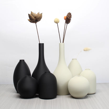 Zumi's 4-Piece Minimalist Art Vase