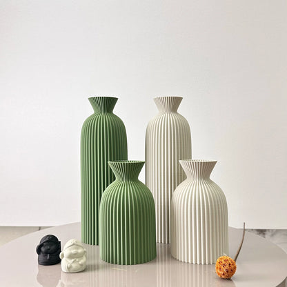 Zumi's 2-Piece Set of Wavy Art Dry Vase