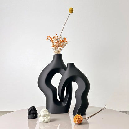 Zumi's 2-Piece Set Twisty Artistic Vases